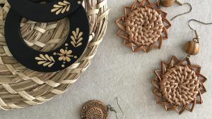 Самые необычные материалы для изготовления украшений Самые необычные материалы для изготовления украшений