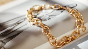 5 знаменитых женщин и их любимые ювелирные украшения 5 знаменитых женщин и их любимые ювелирные украшения