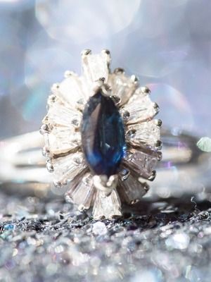 кольцо с сапфиром