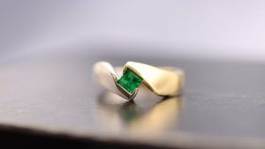 Легенды и символика изумруда