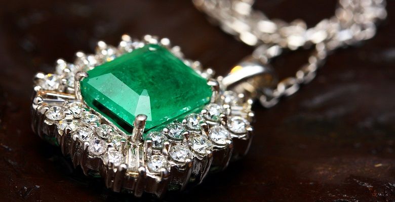 Тенденции в дизайне изумрудных украшений