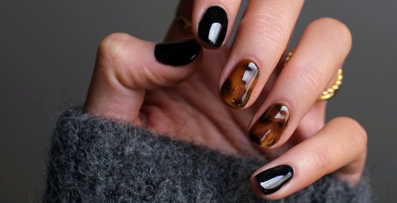 кольцо к маникюру с дизайном