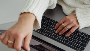 Как правильно ухаживать за ювелирными изделиями Как правильно ухаживать за ювелирными изделиями