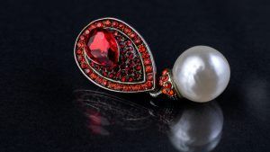 Ювелирные украшения в кино