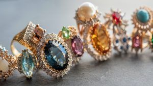 Сапфиры в истории: интересные исторические факты и события, связанные с сапфирами Сапфиры в истории: интересные исторические факты и события, связанные с сапфирами