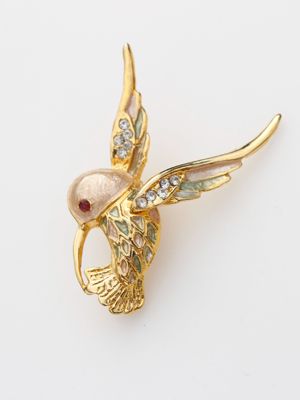 Брошь на пиджак