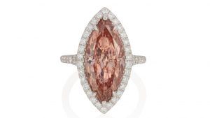5-каратный розовый бриллиант может стоить на аукционе $ 550 000