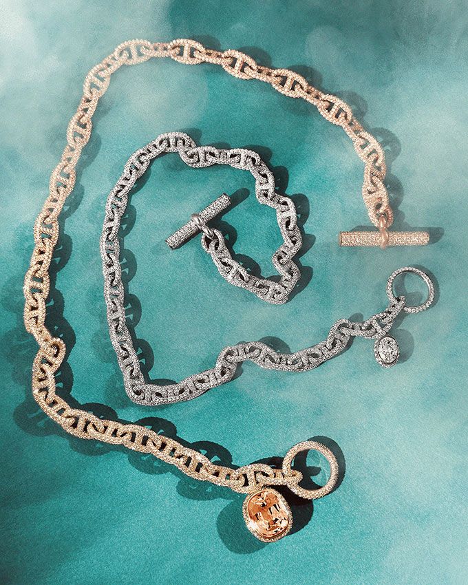 Колье Chaine d'ancre из розового золота с бриллиантами и сапфиром и из белого золота с бриллиантами Колье Chaine d'ancre из розового золота с бриллиантами и сапфиром и из белого золота с бриллиантами