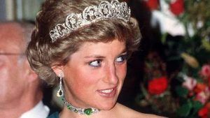 Самые знаковые ювелирные украшения принцессы Дианы. Часть 1