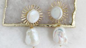 Серьги с барочным жемчугом: особенности, как выбрать и носить Серьги с барочным жемчугом: особенности, как выбрать и носить