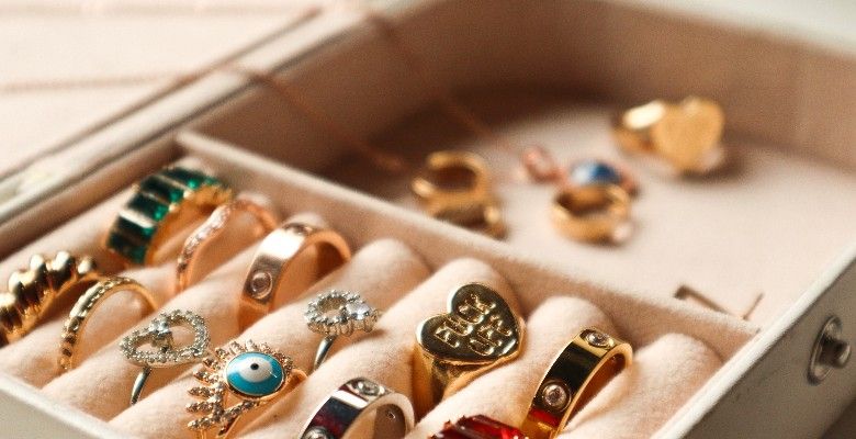 Как правильно хранить свою коллекцию ювелирных украшений