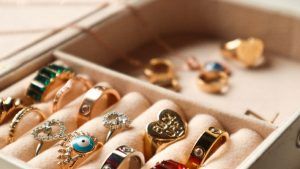 Как правильно хранить свою коллекцию ювелирных украшений