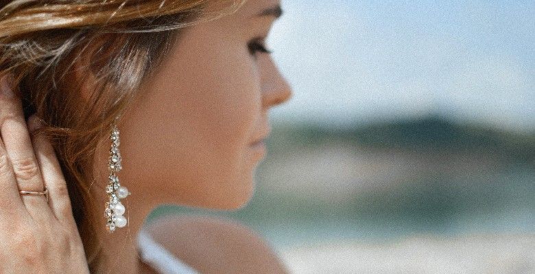 Ювелирный этикет для молодых девушек: как носить украшения с уверенностью