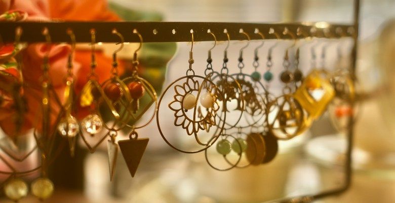 Как выбрать серьги, подходящие к типу лица, а также и стилю