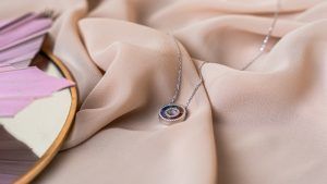 Как выбрать подвеску с драгоценным камнем, отражающую ваш характер Как выбрать подвеску с драгоценным камнем, отражающую ваш характер