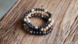 Как правильно сочетать поделочные камни в ювелирных украшениях