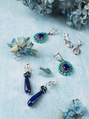 украшения с сапфиром