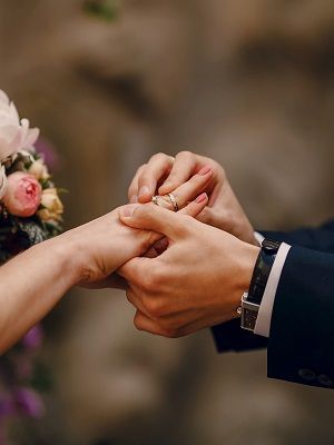 Обручальное кольцо