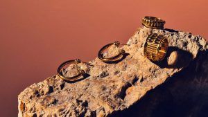 Ювелирные украшения от Aymer Maria придают историческим отсылкам современный оттенок Ювелирные украшения от Aymer Maria придают историческим отсылкам современный оттенок