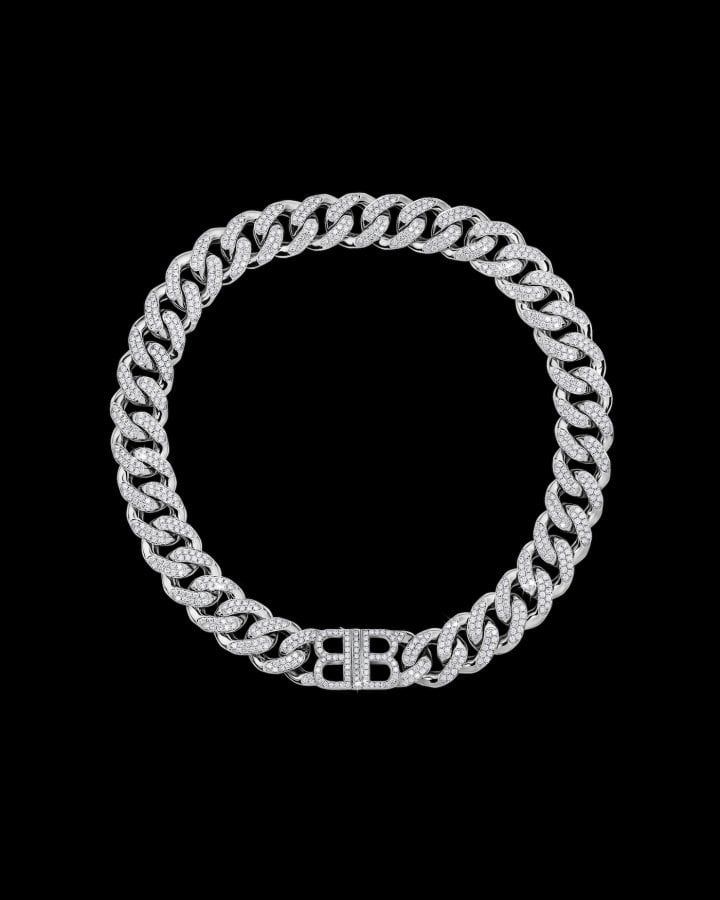 Коллекция высокого ювелирного искусства Diamant от Balenciaga x Jacob & Co. Коллекция высокого ювелирного искусства Diamant от Balenciaga x Jacob & Co.