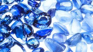 Дорогостоящая ошибка: сапфир, выращенный в лаборатории, приобрели как кашмирский Дорогостоящая ошибка: сапфир, выращенный в лаборатории, приобрели как кашмирский