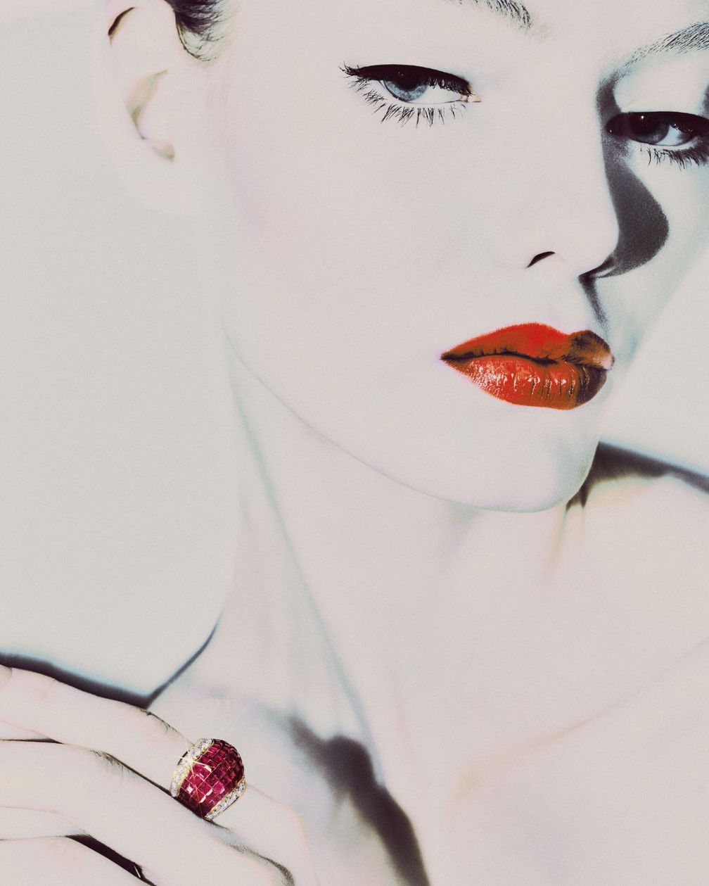 Коллекция высокого ювелирного искусства Privé от Giorgio Armani