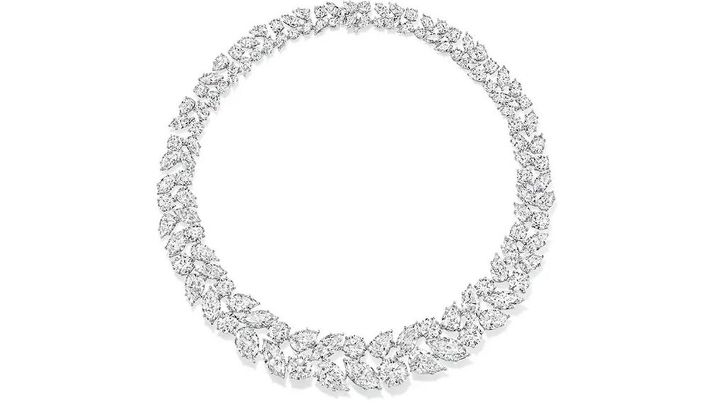 Колье XLarge Winston Cluster Wreath от Harry Winston Колье XLarge Winston Cluster Wreath от Harry Winston