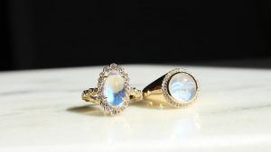 Невероятные украшения из лунного камня от Mark Henry Jewelry Невероятные украшения из лунного камня от Mark Henry Jewelry