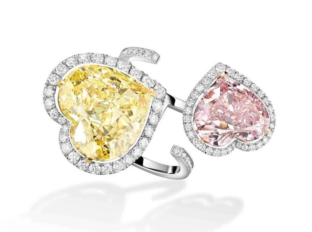 Кольцо в стиле Toi & Moi от Messika 