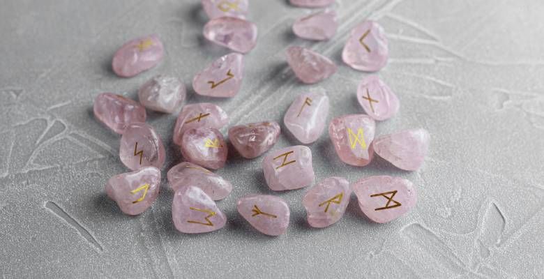 Не просто нежный и красивый: секреты розового кварца