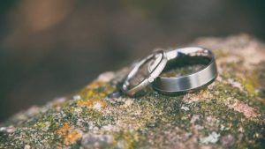 Символика обручальных колец: на что обратить внимание при выборе