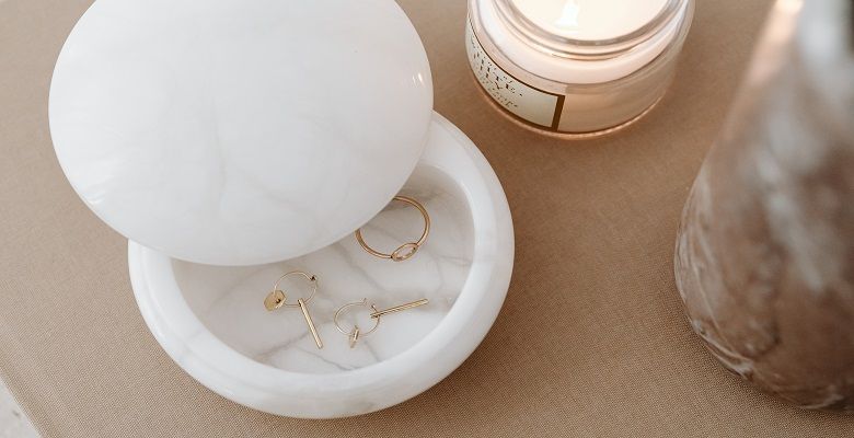 Как ухаживать за ювелирными украшениями, чтобы они всегда блестели