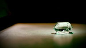 Загадочные и невероятные истории о бриллиантах со всего мира 