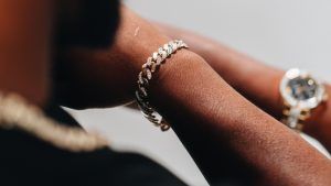 Возможности персонализации мужских ювелирных украшений