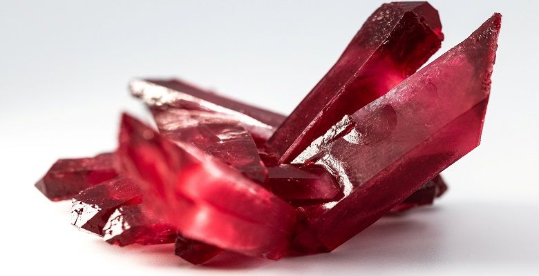 Топ-5 самых редких и дорогих драгоценных камней