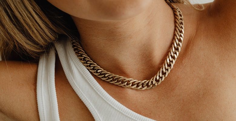 Как выбрать ювелирные украшения для подарка на юбилей