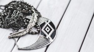 Уникальные подвески для особых случаев