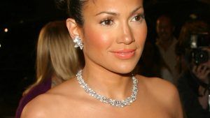 Бриллиантовые украшения знаменитостей: Дженнифер Лопес, ч. 2 Бриллиантовые украшения знаменитостей: Дженнифер Лопес, ч. 2