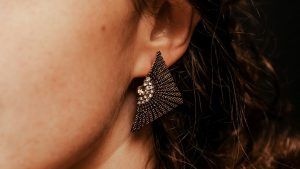 Самые модные серьги 2025: какие будут актуальны в этом сезоне?