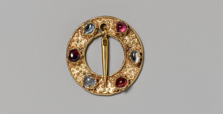 Интересные факты о шпинели: символы и традиции