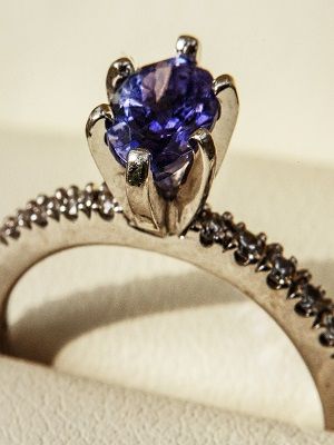 кольцо с александритом