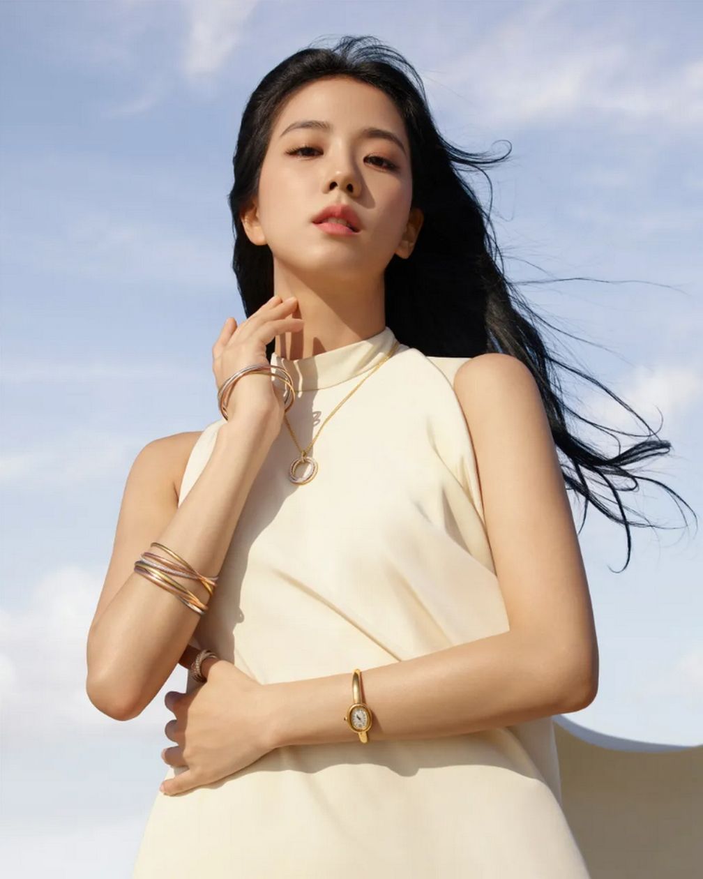 Джису из Blackpink для кампании Cartier Trinity