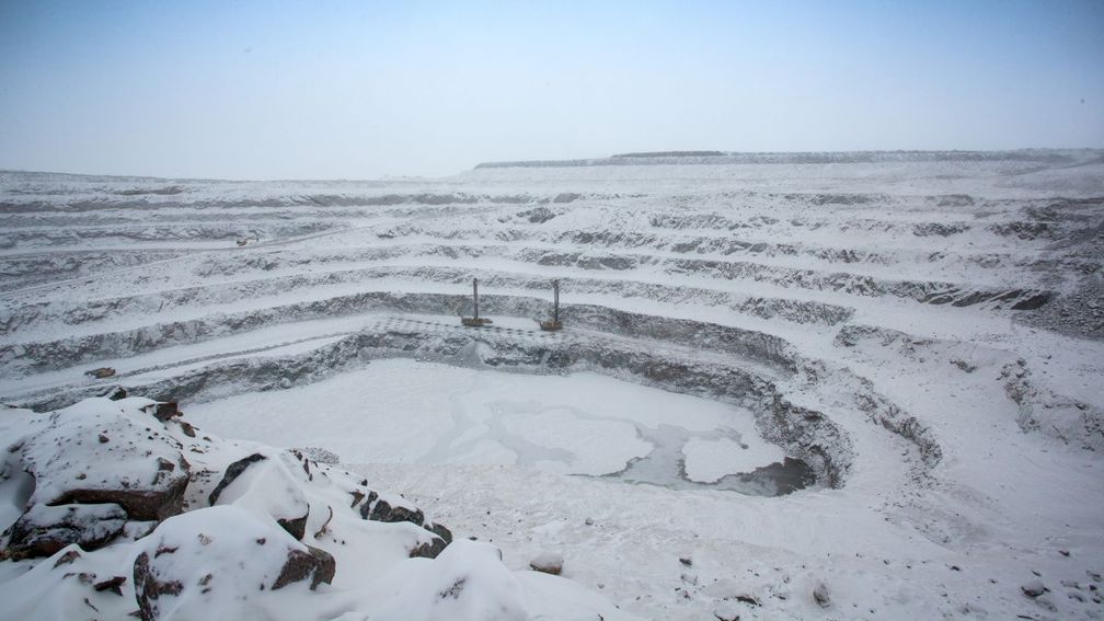Mountain Province повышает прогноз на весь год