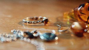 Ювелирный туризм: какие камни добывают в Прибалтике Ювелирный туризм: какие камни добывают в Прибалтике