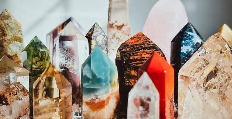 Халцедоны для Раков: да или нет?