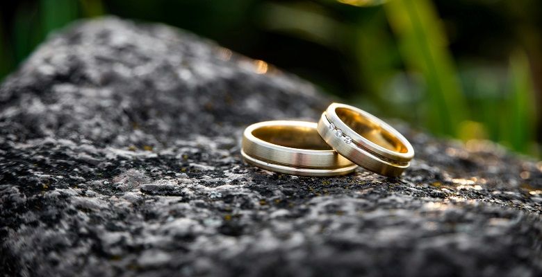 Идеи для обручальных колец с необычной огранкой