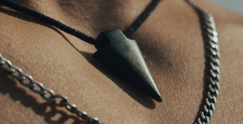 Украшения ручной работы для мужчин: уникальность и самобытность