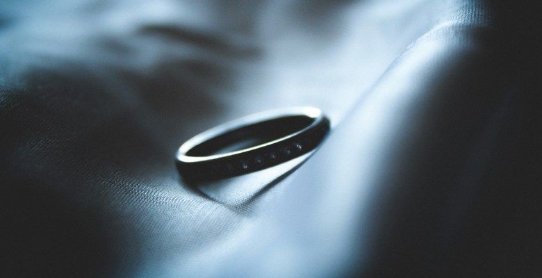 Ювелирная капсула для парня: как собрать идеальный набор украшений