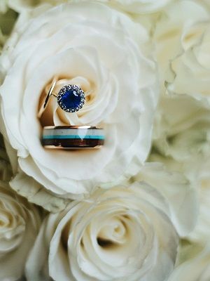 кольцо с корундом