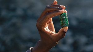 Аукцион изумрудов Gemfields принес 17,1 миллиона долларов на IRGSS GJEPC в Джайпуре Аукцион изумрудов Gemfields принес 17,1 миллиона долларов на IRGSS GJEPC в Джайпуре